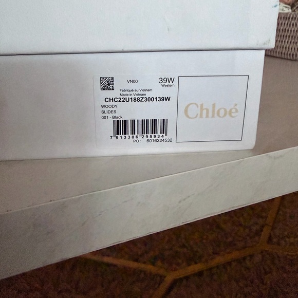 Chloé Woody Slide Sandals - Picture 2 of 9